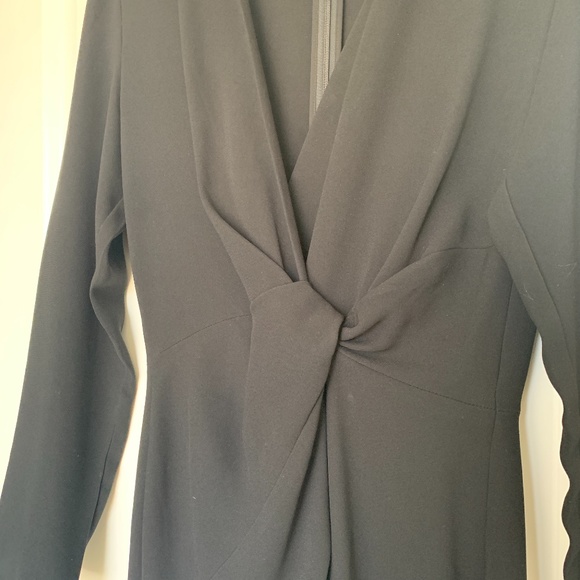 Aritzia Babaton Tadao Black Twist Front dress - Picture 6 of 6